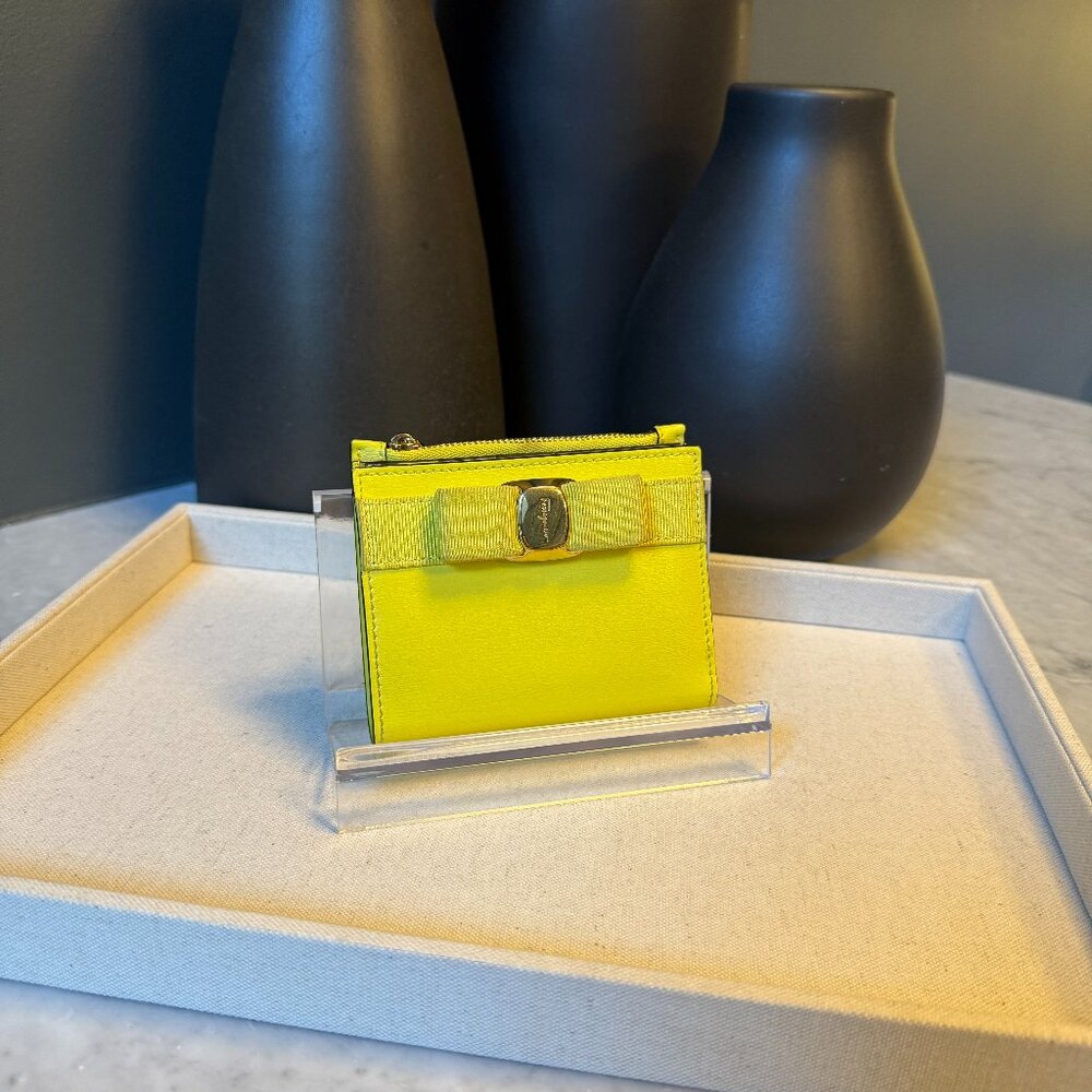 Salvatore Ferragamo Vara Bow Compact Wallet